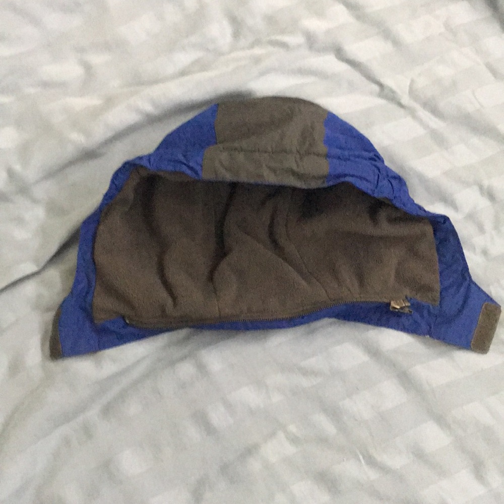 Snow jacket - Picture 3 of 3